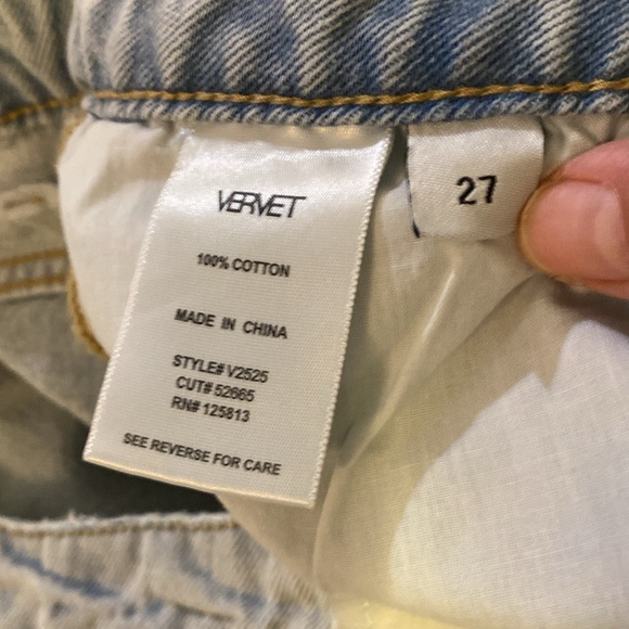 Women’s size 4/27 Vervet jeanswith raw hem, high-rise, slim wide-leg - Picture 5 of 5